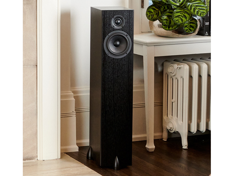 Totem Acoustic Bison 2-Way Tower Speaker in Black Ash - BISON TOWER (BA)